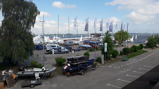Windsurfing w Chałupach